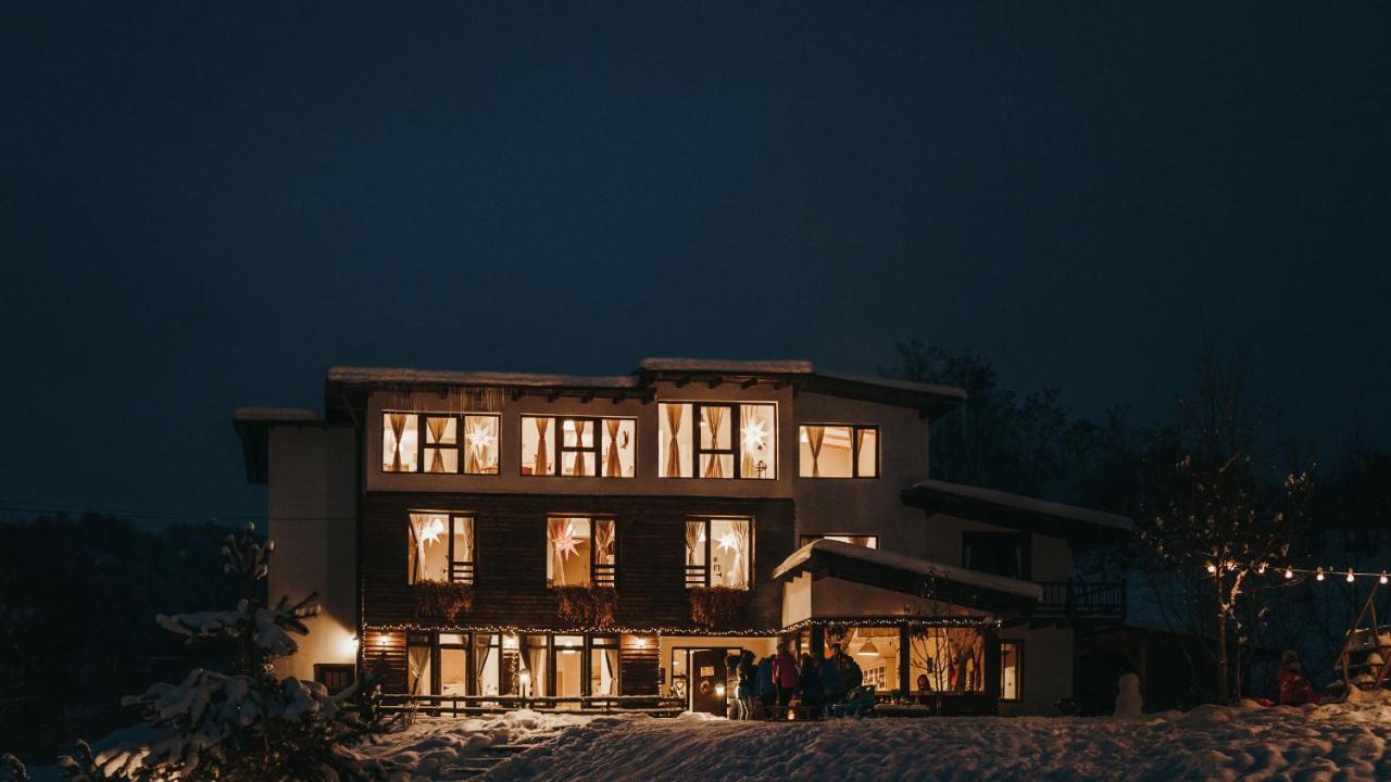 Hotel Talhaus Vişeu de Sus Zewnętrze zdjęcie