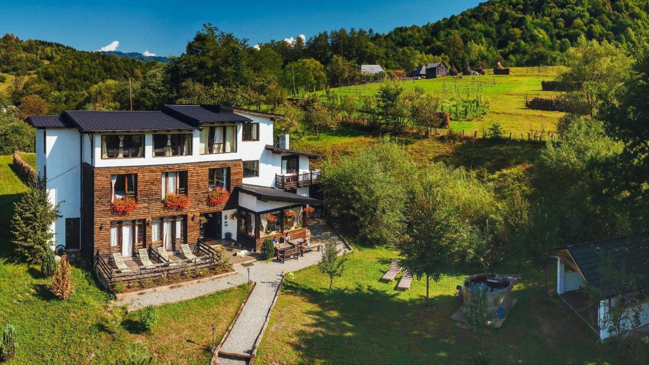Hotel Talhaus Vişeu de Sus Zewnętrze zdjęcie