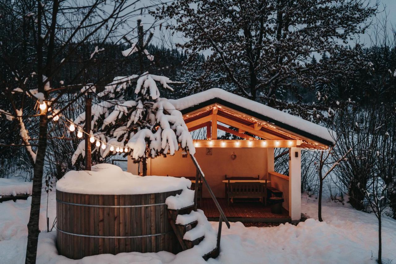 Hotel Talhaus Vişeu de Sus Zewnętrze zdjęcie