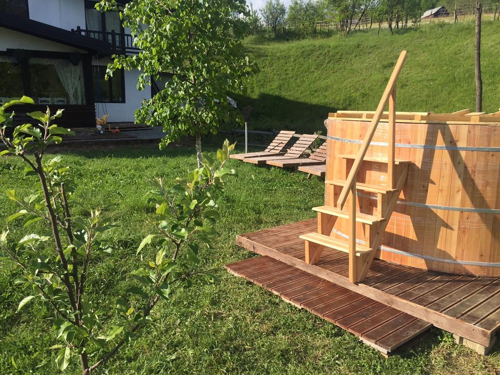 Hotel Talhaus Vişeu de Sus Zewnętrze zdjęcie
