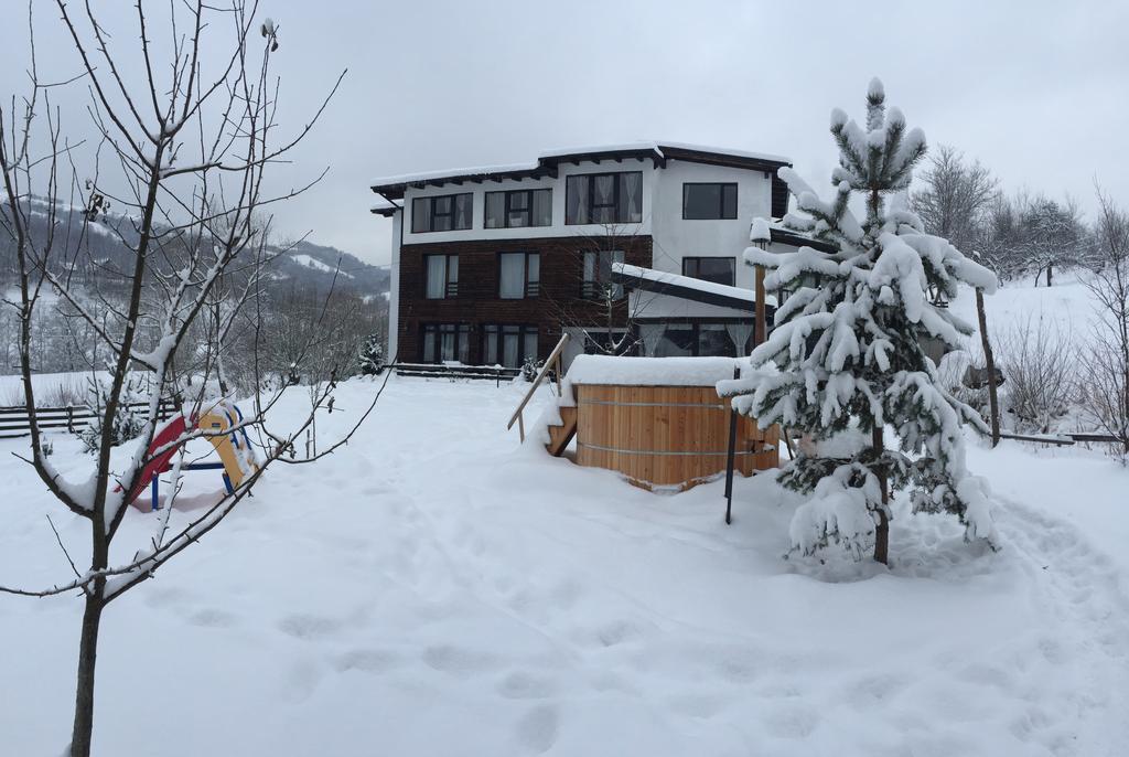 Hotel Talhaus Vişeu de Sus Zewnętrze zdjęcie